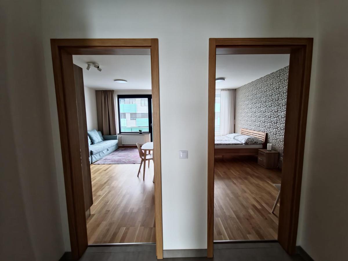 Kama Apartments Prague Luaran gambar